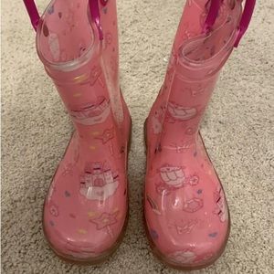 Lilly NYC Rubber Princess Rain Boots Sz 6 Girls | Trendy & Durable